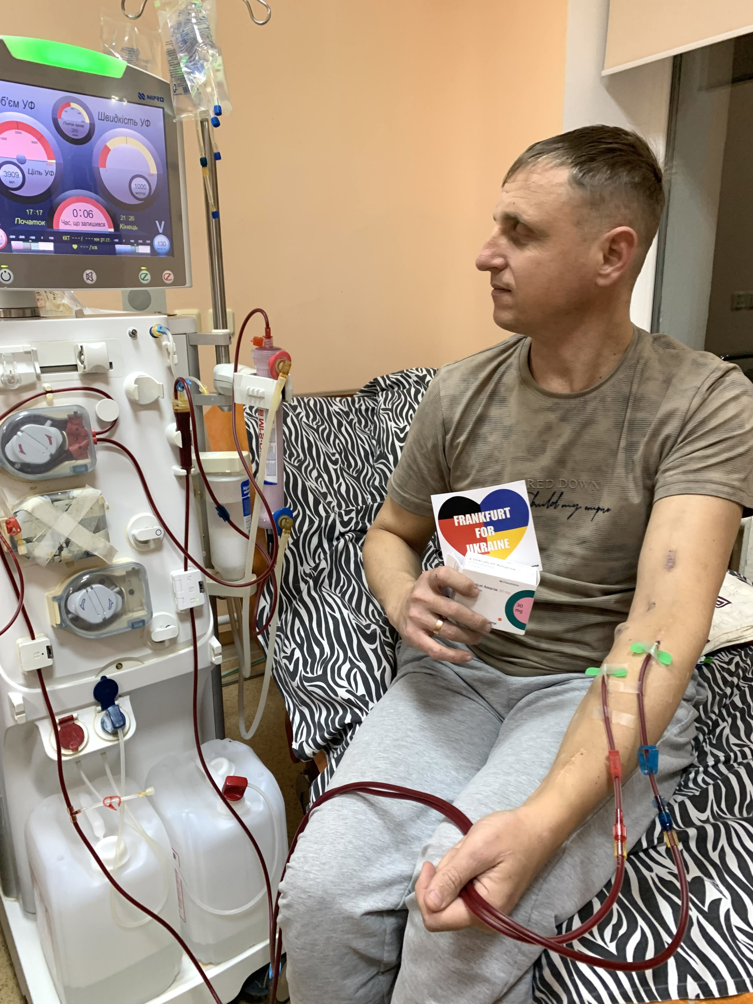 Німецькі партнери надали важливу допомогу для пацієнтів відділення гемодіалізу